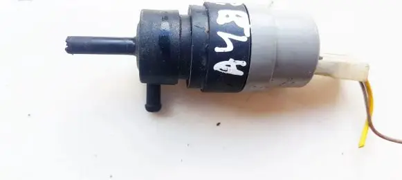 Audi 100 S4 C4 Windscreen/windshield washer pump 431955651