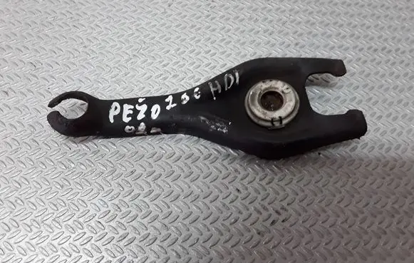 Peugeot 206 Clutch release arm fork 