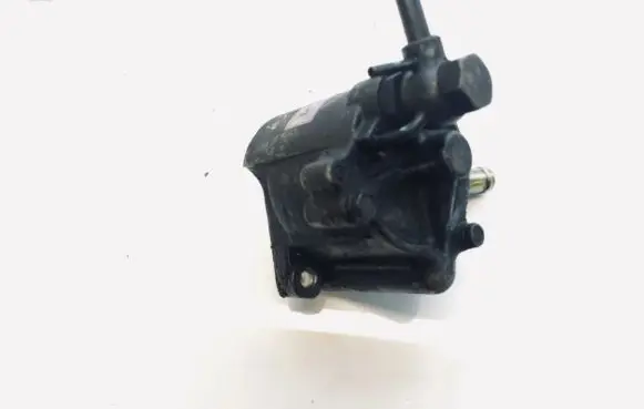 Toyota Corolla E120 E130 Vacuum pump 29300027020 293000-27020