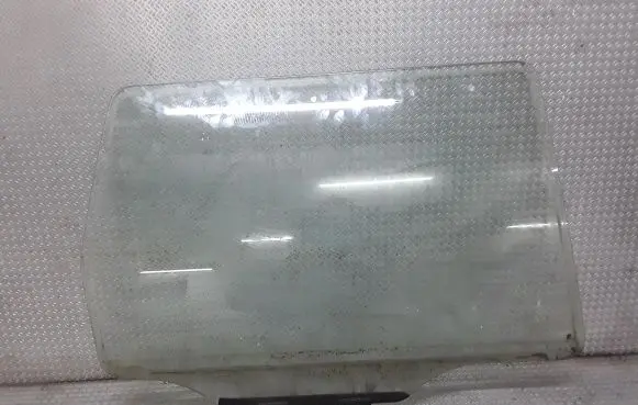 Mitsubishi Outlander Rear door window glass