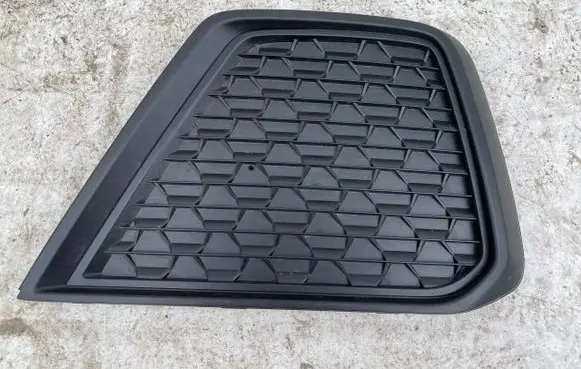 Audi A1 Front bumper lower grill 82A807681F
