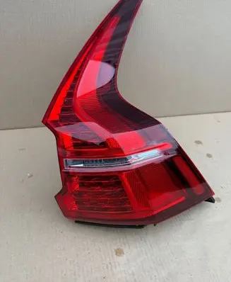 Volvo XC60 Rear/tail lights 32228915