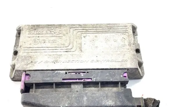 Suzuki Swift I LP gas control unit module 67R014289