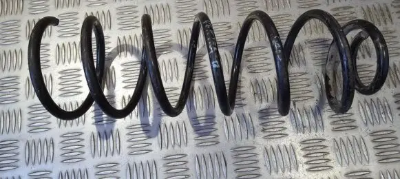 Opel Vectra B Rear coil spring
