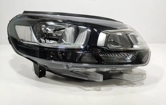 Opel Vivaro Headlight/headlamp 9808567680