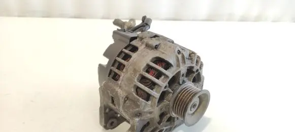 Skoda Fabia Mk1 (6Y) Generator/alternator 03D903025J SG9B057 304025822