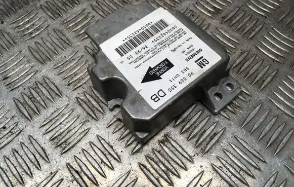 Opel Vectra B Airbag control unit/module 90569350 DBS0462235V 1923594