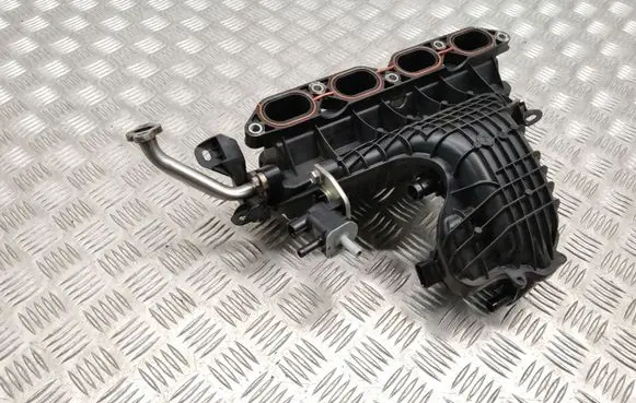 Lexus CT 200H Intake manifold 1712037054
