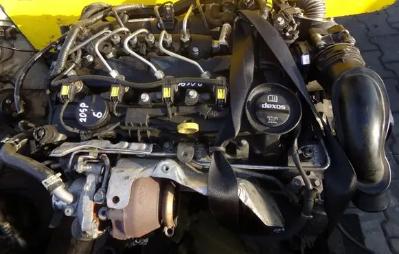 Opel Mokka Fuel injection high pressure pump 55570040 B16DTH