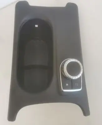 Cup holder front
