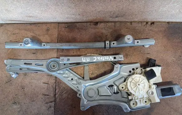 Opel Vectra C Front window lifting mechanism without motor 9178986 51206 990090104