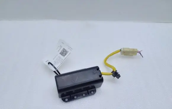 Passenger airbag on/off switch