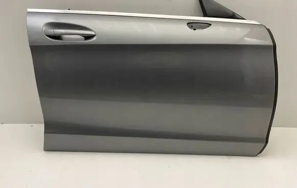 Mercedes-Benz CLS C218 X218 Front door a2187220610