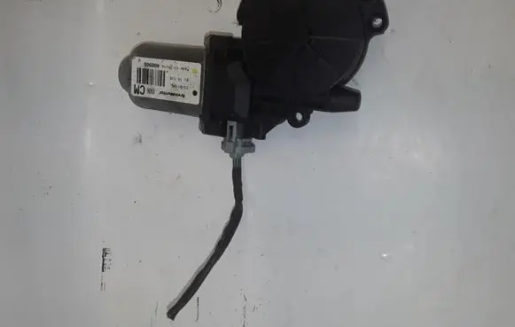 Hyundai Santa Fe Front door window regulator motor 400906 NOTCODE