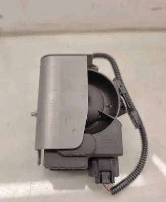 Toyota Auris E180 Alarm system siren 8904002020