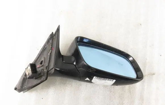 Audi A3 S3 8L Front door electric wing mirror 