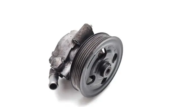 Ford Mondeo MK IV Power steering pump 6G913A696CD