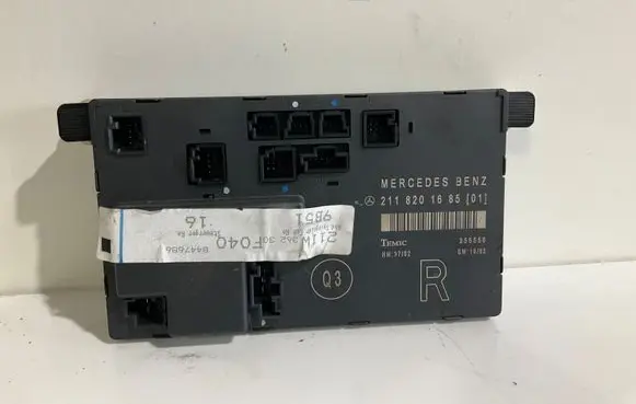Mercedes-Benz E W211 Door control unit/module 2118201685 355556