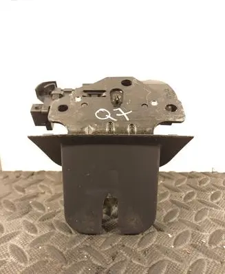 Audi Q7 4L Tailgate/trunk/boot lock/catch/latch 8P4827505C