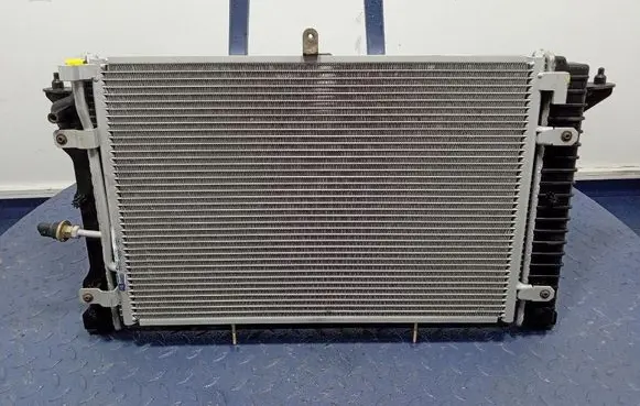 Audi A4 S4 B7 8E 8H Coolant radiator 60314A