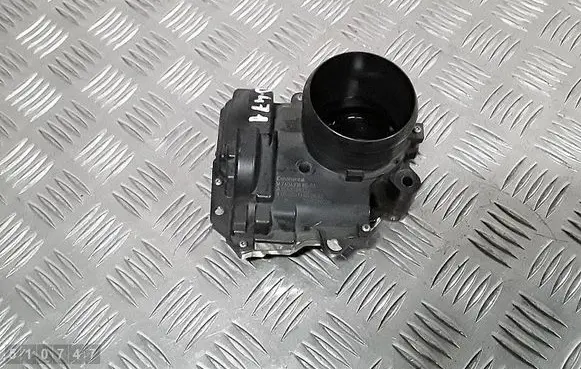 Citroen DS3 Throttle valve v760491880 a2c53386322