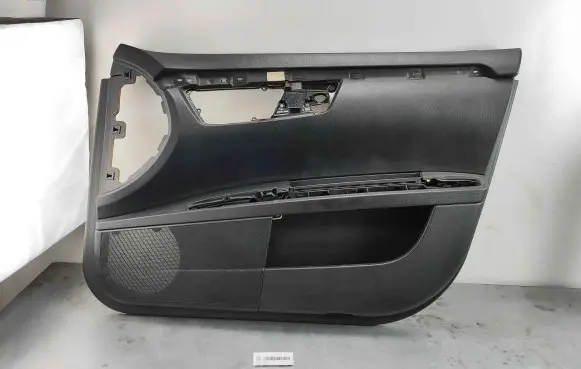 Mercedes-Benz S W221 Front door card panel trim A22172017799E71