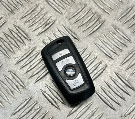 BMW 5 F10 F11 Ignition key/card 