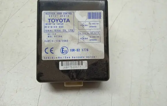 Toyota Corolla Verso AR10 Door control unit/module 897410F010