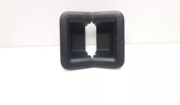 Porsche Cayenne (92A) Seat trim 8R0887301