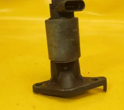 Opel Vectra C EGR valve 12569552