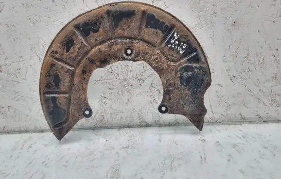 Volkswagen PASSAT B6 Front brake disc dust cover plate 