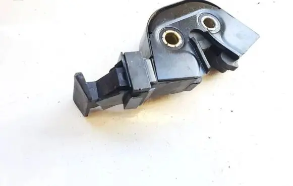 Ford Mondeo Mk III Seat back rest lock catch 