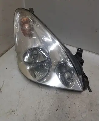 Toyota Corolla Verso E121 Headlight/headlamp 3124R