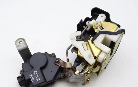 Mitsubishi Outlander Rear door lock MR349288 1015280120