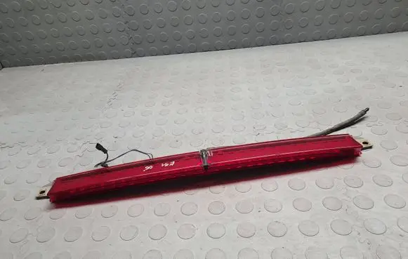 BMW 3 E90 E91 Third/center stoplight 7159020
