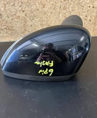 Ford Fiesta Front door electric wing mirror 121212