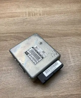 Opel Zafira A Gearbox control unit/module 09132676