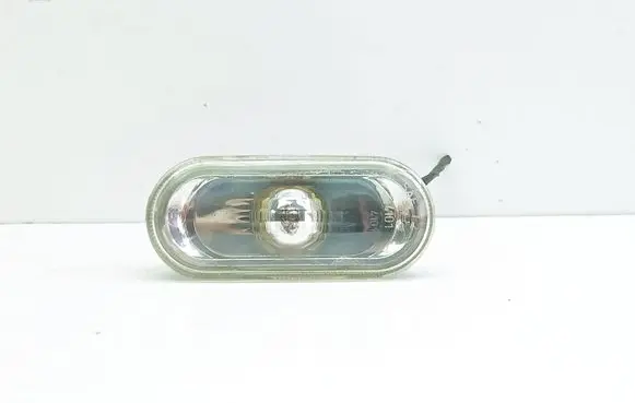 Volkswagen Golf IV Front fender indicator light 1J0949117