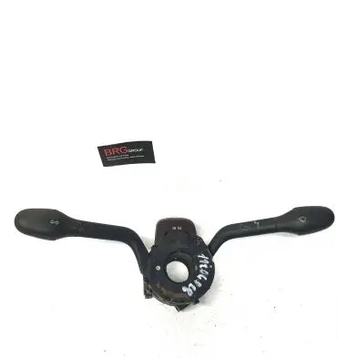 Volkswagen Golf III Wiper control stalk 1H6953503AA 00G8C69H7 18206028