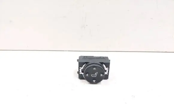 BMW X5 F15 Seat control switch 8352291 03060020