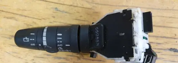 Nissan Note (E11) Wiper control stalk