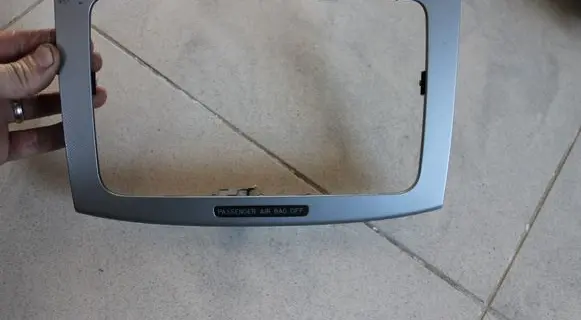 Volkswagen PASSAT B6 Radio/GPS head unit trim 3C0858069M