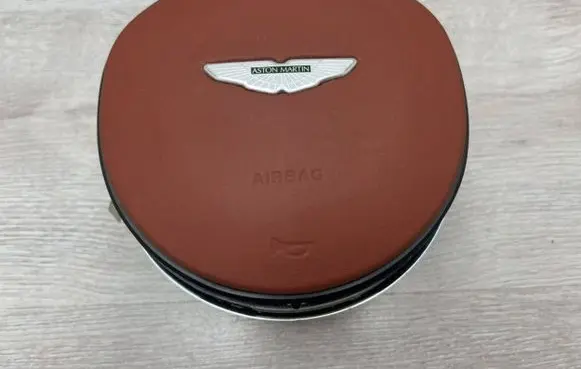 Aston Martin DBX Steering wheel airbag 1047422BA6B 6AB18204047 HJ53042B85BBW