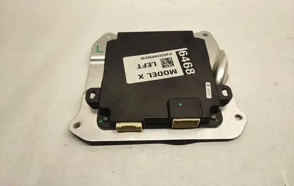 Tesla Model X Door control unit/module 103722200D