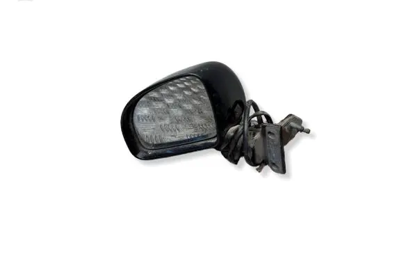 Volkswagen New Beetle Front door electric wing mirror 