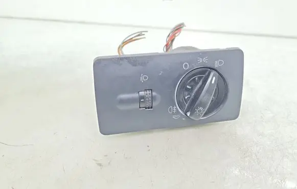 Skoda Fabia Mk1 (6Y) Light switch 6Y1941531