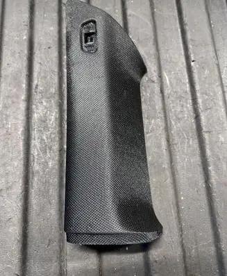 (C) pillar trim