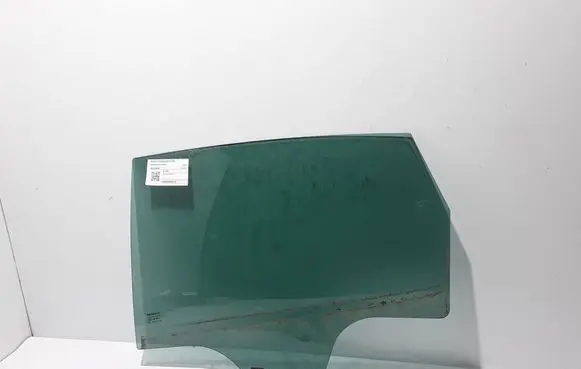 Renault Arkana Rear door window glass 823013258R