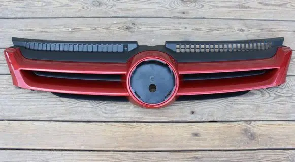 Volkswagen Golf Plus Front grill 5M0853655 5M0853651