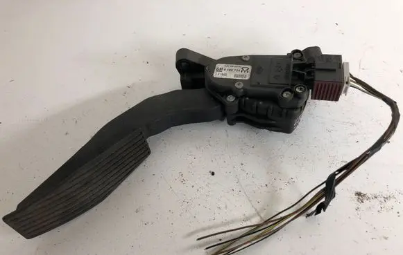 Opel Signum Accelerator throttle pedal 9186724